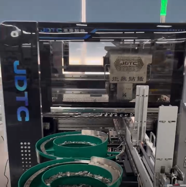 異型插件機(jī)：解決特殊元器件插裝難題，打造柔性PCB組裝線