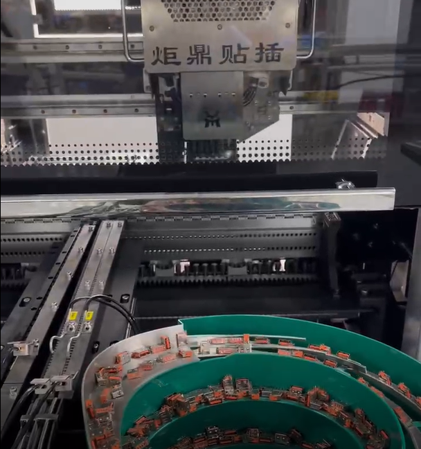 異型插件機(jī)：算清這筆經(jīng)濟(jì)賬，揭秘其如何成為電子制造企業(yè)的引擎?